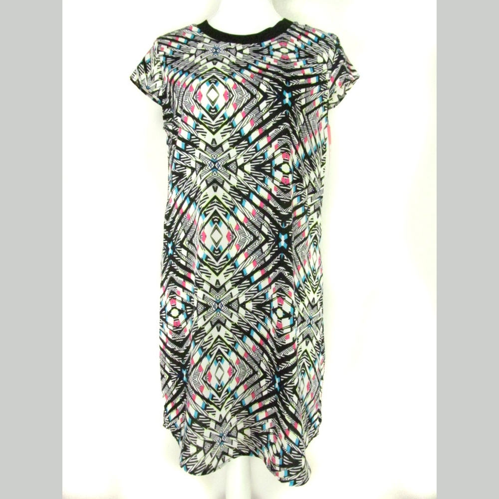 Xhilaration Dress Size M Multi Color Short Sleeves